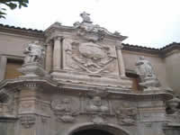 León Fotografias estatua en León